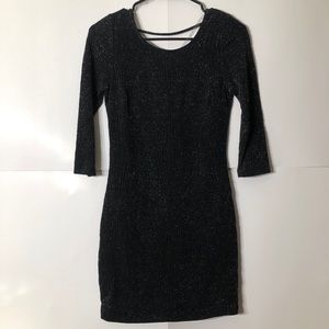 3/$20 Trixxi long sleeve mini black dress size M